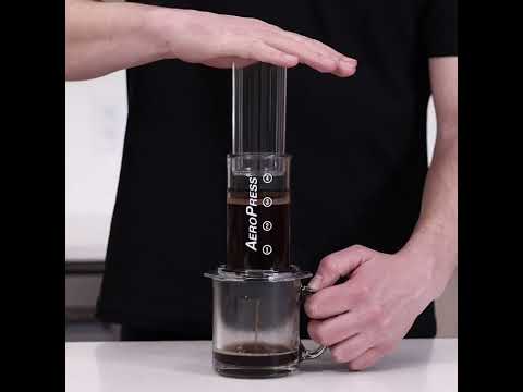 Aeropress Flow Control in action